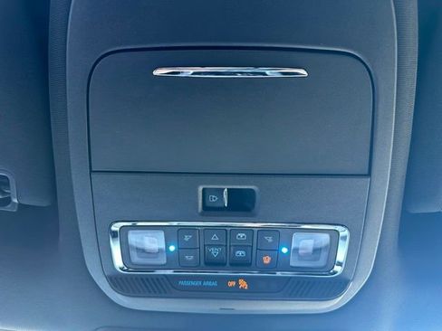 Certified 2024 Ford F150 Platinum image 30