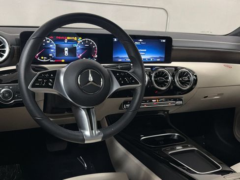 Used 2026 Mercedes-Benz CLA 250 image 35