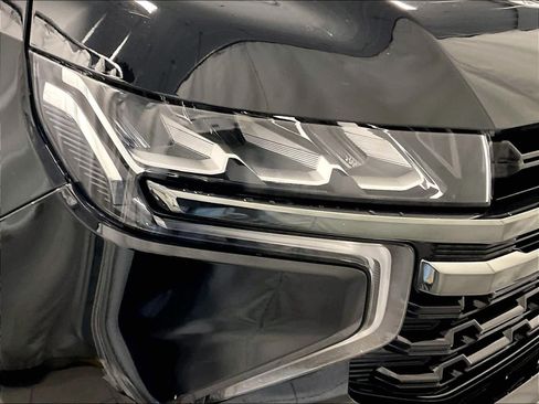 Used 2022 Chevrolet Tahoe Z71 w/ Luxury Package image 34