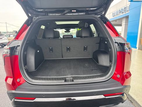 Used 2025 Chevrolet Equinox RS w/ Safety and Technology Package AWD/4WD image 27