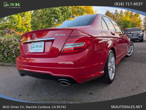 Used 2012 Mercedes-Benz C 300 4MATIC Sedan image 10