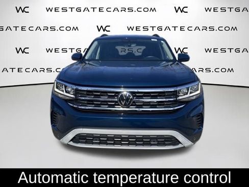 Used 2023 Volkswagen Atlas SE image 2