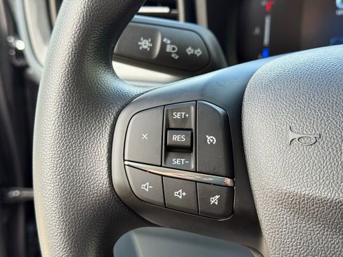 New 2025 Ford Maverick XL image 12