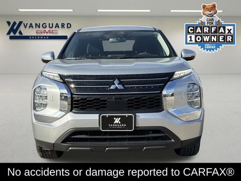 Used 2022 Mitsubishi Outlander ES image 2