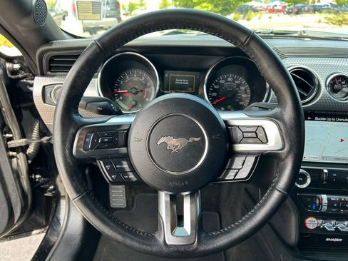 Used 2017 Ford Mustang GT Premium w/ GT Performance Package RWD image 11