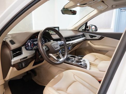 Used 2019 Audi Q7 2.0T Premium Plus image 7