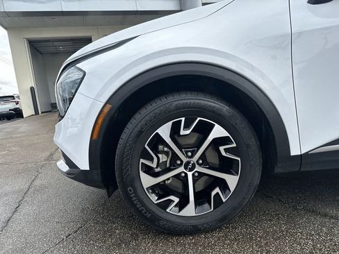 Certified 2023 Kia Sportage EX image 20