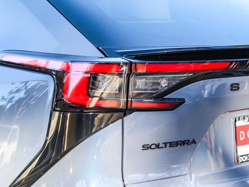 New 2026 Subaru Solterra Premium image 7