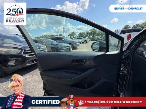 Used 2023 Toyota Corolla LE FWD image 30