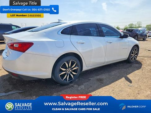 Used 2017 Chevrolet Malibu LT FWD image 4
