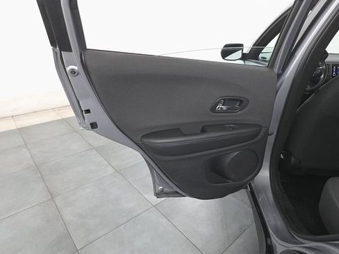 Used 2019 Honda HR-V Sport image 25