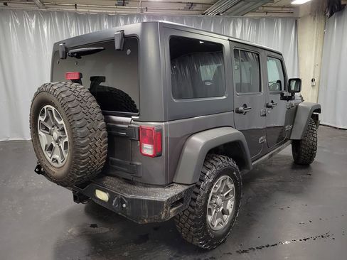 Used 2014 Jeep Wrangler Unlimited Rubicon w/ Connectivity Group image 9