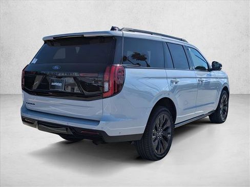 New 2025 Ford Expedition Platinum w/ Stealth Appearance Package image 5
