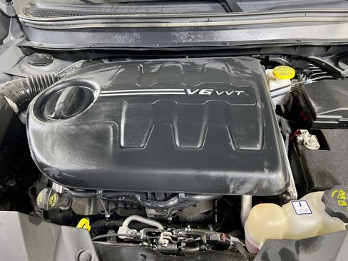 Used 2022 Jeep Cherokee Trailhawk image 28