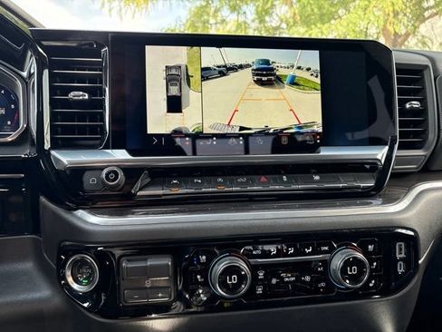 Certified 2025 Chevrolet Silverado 1500 LTZ w/ LTZ Premium Package AWD/4WD image 17