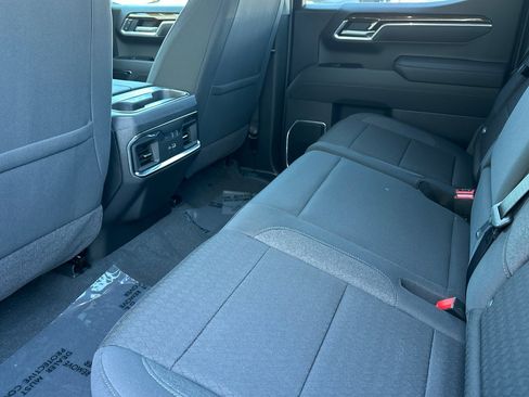 New 2026 GMC Sierra 1500 Elevation image 13