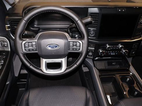 New 2026 Ford F250 Lariat w/ Tremor Off-Road Package image 18