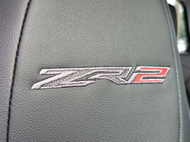 Used 2022 Chevrolet Colorado ZR2 w/ ZR2 Midnight Special Edition AWD/4WD image 16