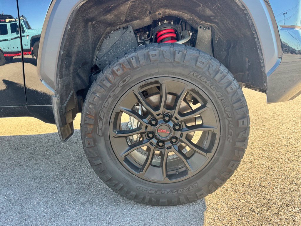 Used 2024 Toyota Tundra SR5 w/ TRD Off-Road Package AWD/4WD image 34