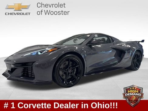 New 2027 Chevrolet Corvette Grand Sport w/ Battery Protection Package RWD image 1