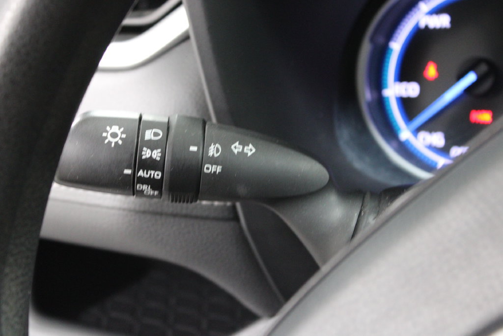 Used 2024 Toyota RAV4 AWD Hybrid image 37