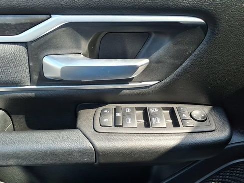 Used 2023 RAM 1500 Big Horn AWD/4WD image 11