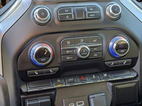 Used 2020 GMC Sierra 1500 Elevation w/ Elevation Value Package image 12