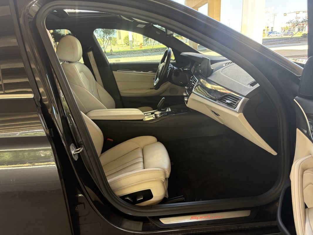 Used 2018 BMW 530i w/ Premium Package RWD image 25