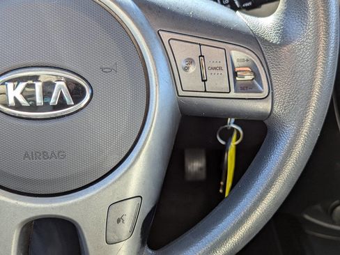 Used 2011 Kia Soul + w/ Audio Pkg image 23