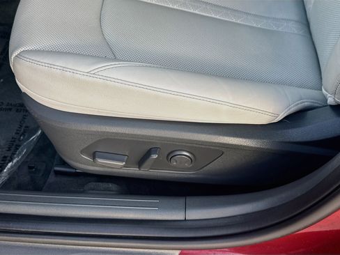 Used 2023 Hyundai Sonata Limited w/ Cargo Package FWD image 15