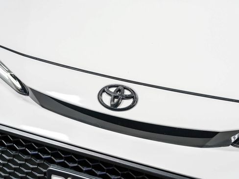 Certified 2022 Toyota Corolla SE FWD image 9