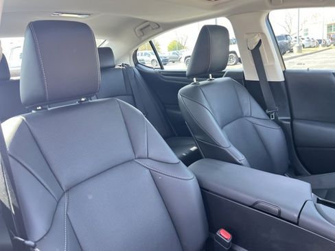 Used 2022 Lexus ES 350 w/ Premium Package image 22