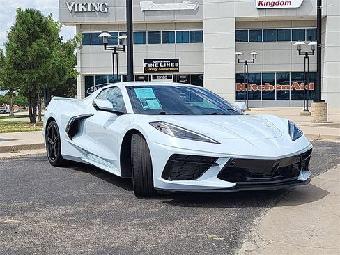 Used 2023 Chevrolet Corvette Stingray Preferred Conv w/ Z51 Performance Package image 2