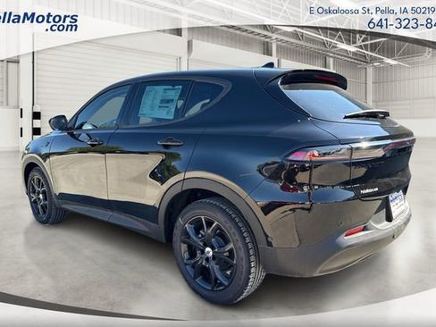 New 2025 Dodge Hornet GT w/ Tech Pack image 5
