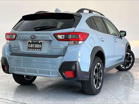 Used 2023 Subaru Crosstrek 2.0i Premium w/ Popular Package #3 image 2