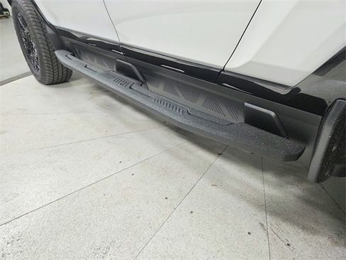 New 2026 GMC Hummer EV 4x4 Crew Cab image 44