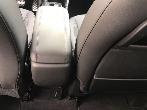 Used 2023 Buick Encore GX Select w/ Sport Touring Package FWD image 15