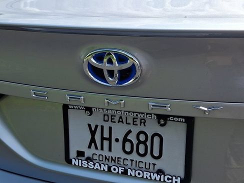 Used 2023 Toyota Camry SE FWD image 30
