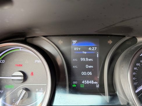 Used 2023 Toyota Camry SE FWD image 21