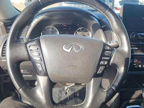 Used 2022 INFINITI QX80 Luxe image 3