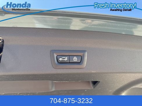 Used 2021 MINI Cooper Countryman S w/ Driver Assistance Package image 11