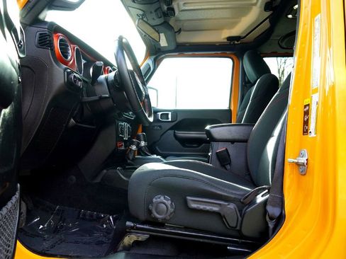 Used 2021 Jeep Wrangler Unlimited Rubicon image 22