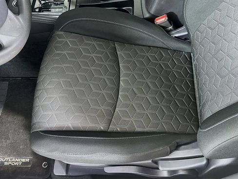 Used 2024 Mitsubishi Outlander Sport ES AWD/4WD image 19