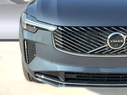 New 2026 Volvo XC90 B6 Ultra image 11