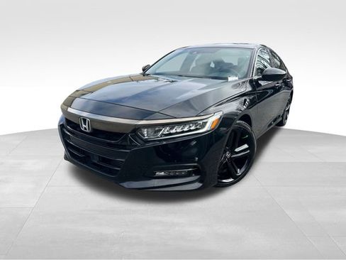 Used 2019 Honda Accord Sport image 9