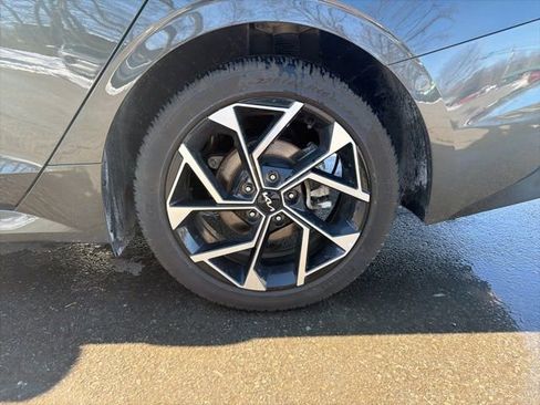 Used 2025 Kia K5 EX image 9