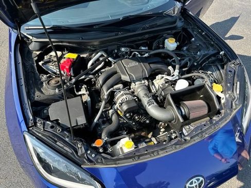Used 2023 Toyota GR86 Premium RWD image 26