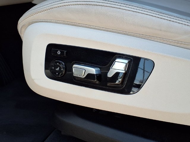 Used 2022 BMW X5 sDrive40i w/ Parking Assistance Package RWD image 21