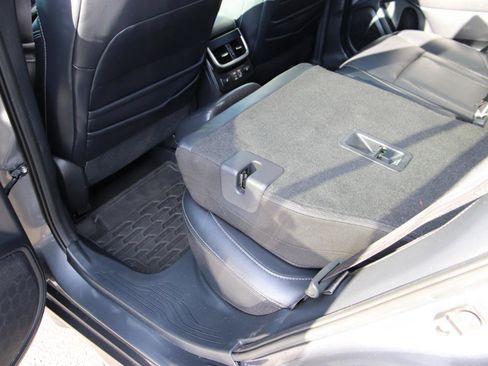 Used 2024 Subaru Outback Limited XT AWD/4WD image 25