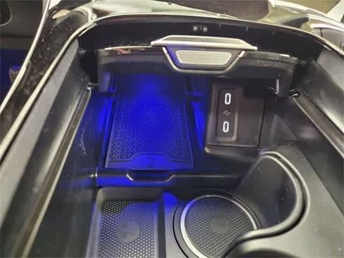 Certified 2025 Mercedes-Benz GLC 300 4MATIC image 29